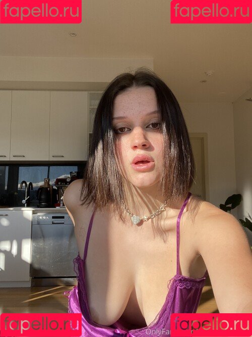 Goddess Trinity Onlyfans Photo Gallery 