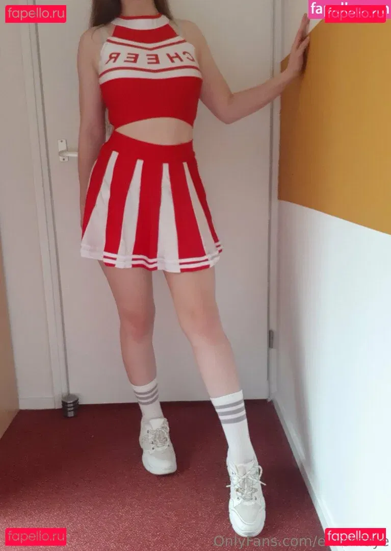 elvishfaye Onlyfans Photo Gallery 