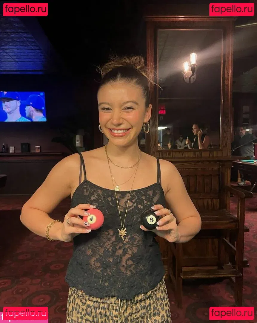 Genevieve Hannelius Onlyfans Photo Gallery 