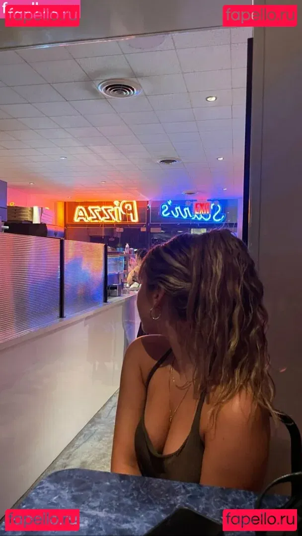 Genevieve Hannelius Onlyfans Photo Gallery 