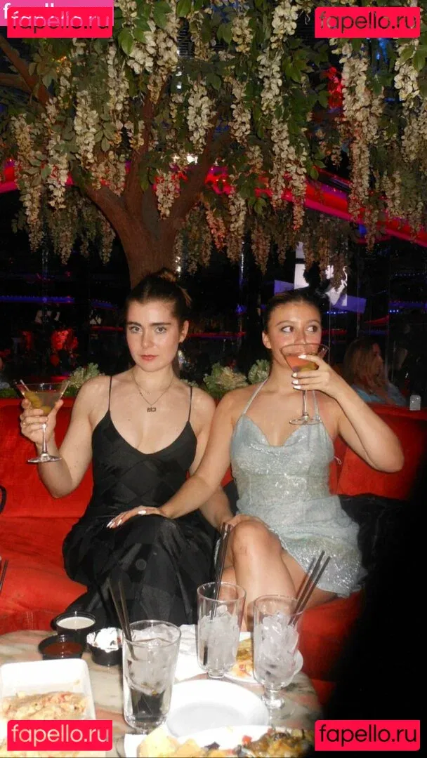 Genevieve Hannelius Onlyfans Photo Gallery 