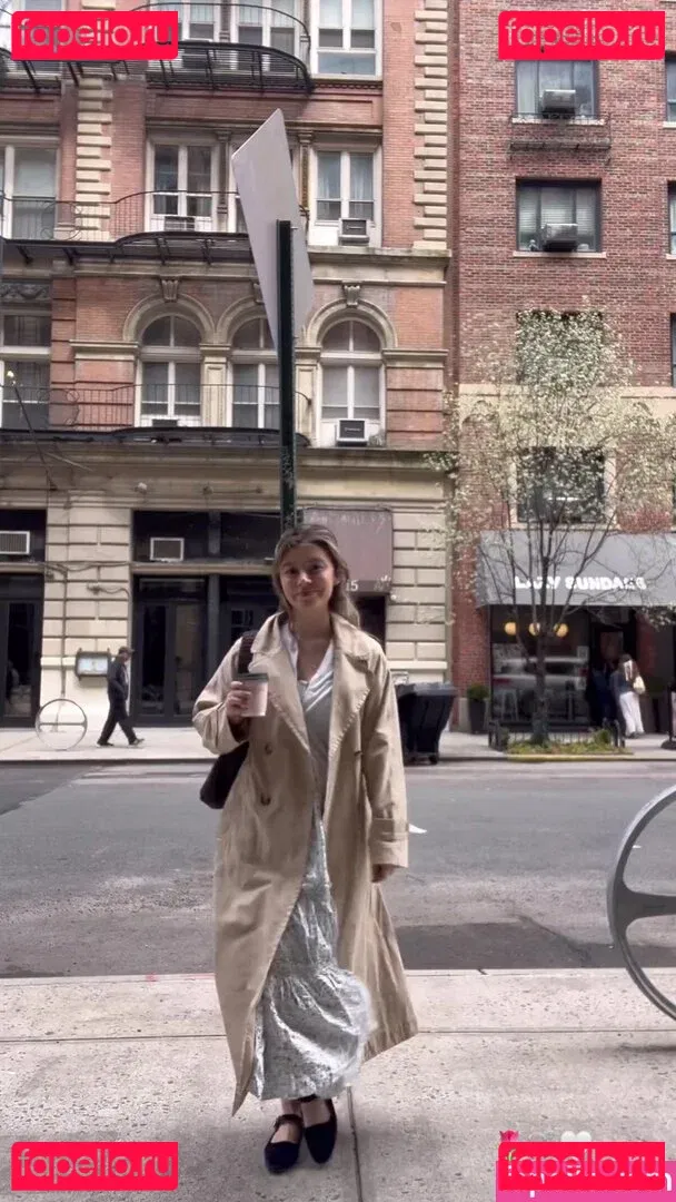 Genevieve Hannelius Onlyfans Photo Gallery 