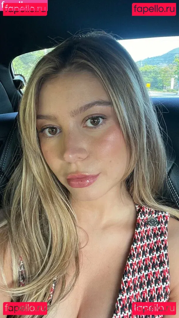 Genevieve Hannelius Onlyfans Photo Gallery 