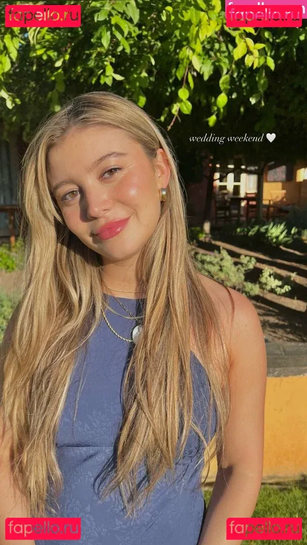 Genevieve Hannelius Onlyfans Photo Gallery 