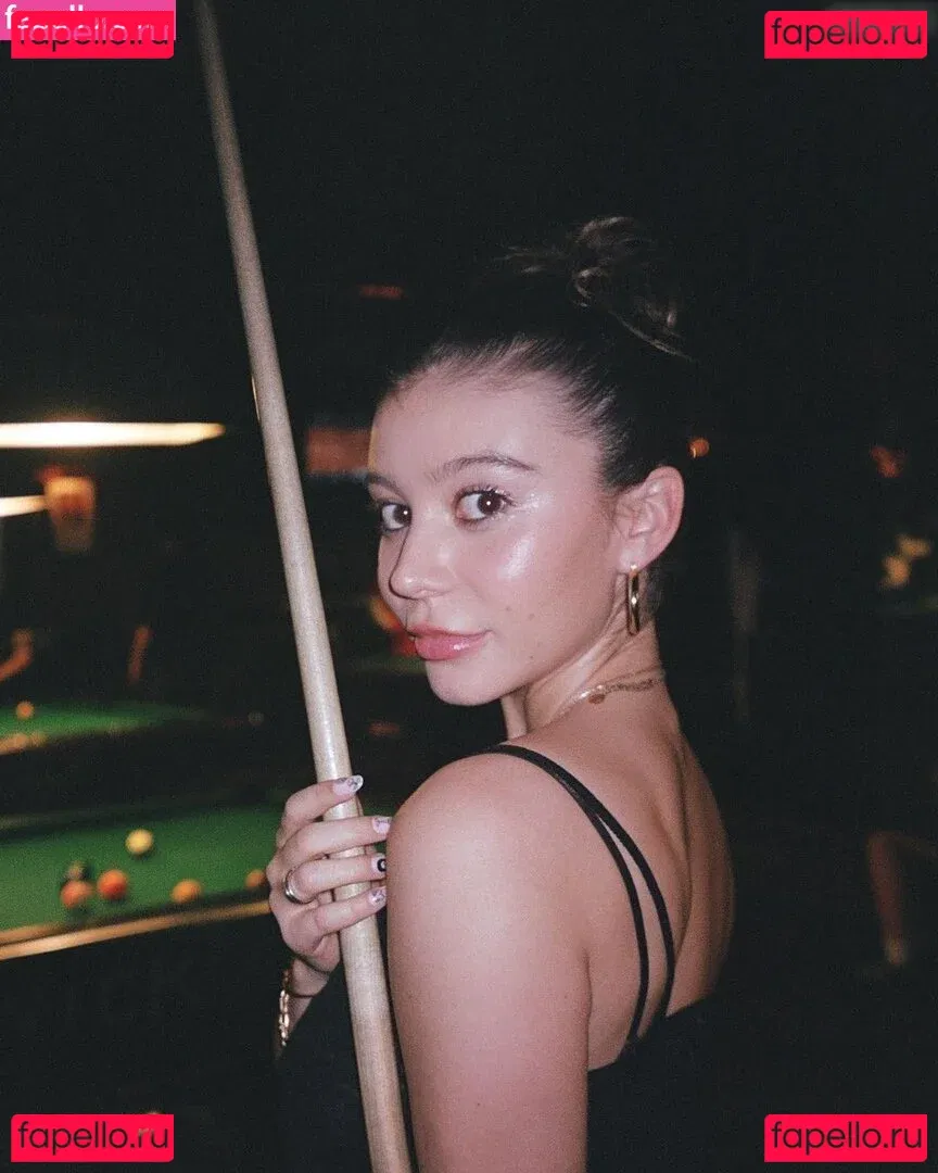 Genevieve Hannelius Onlyfans Photo Gallery 