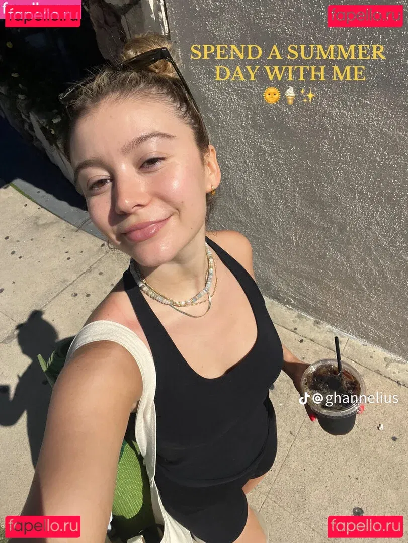 Genevieve Hannelius Onlyfans Photo Gallery 