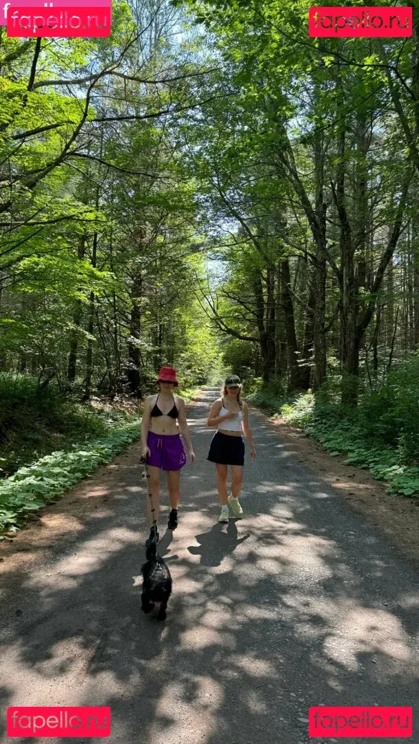 Genevieve Hannelius Onlyfans Photo Gallery 