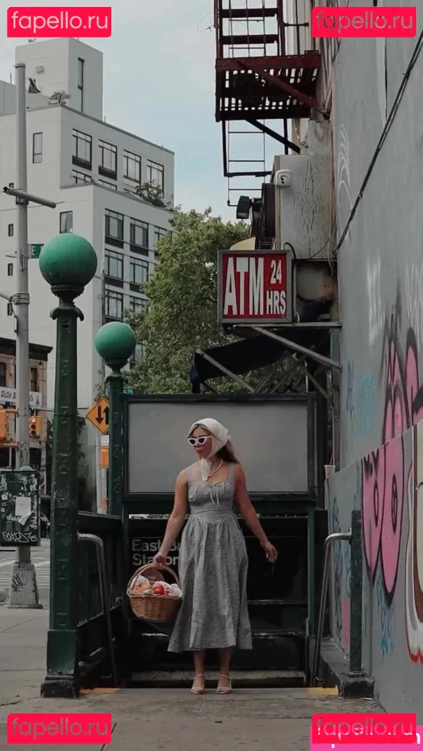 Genevieve Hannelius Onlyfans Photo Gallery 