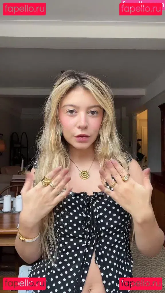 Genevieve Hannelius Onlyfans Photo Gallery 