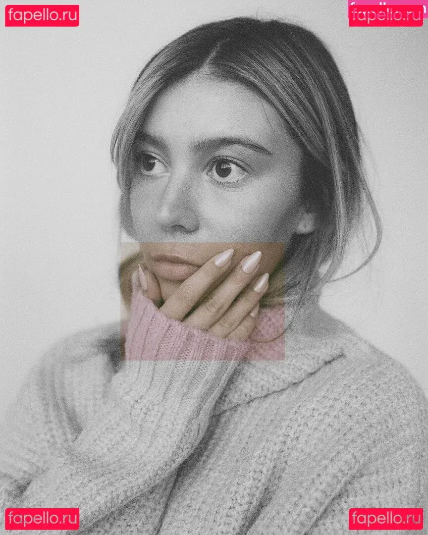 Genevieve Hannelius Onlyfans Photo Gallery 