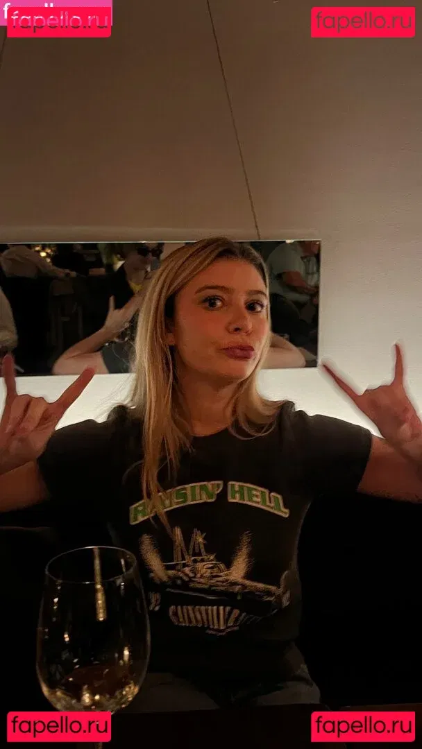 Genevieve Hannelius Onlyfans Photo Gallery 