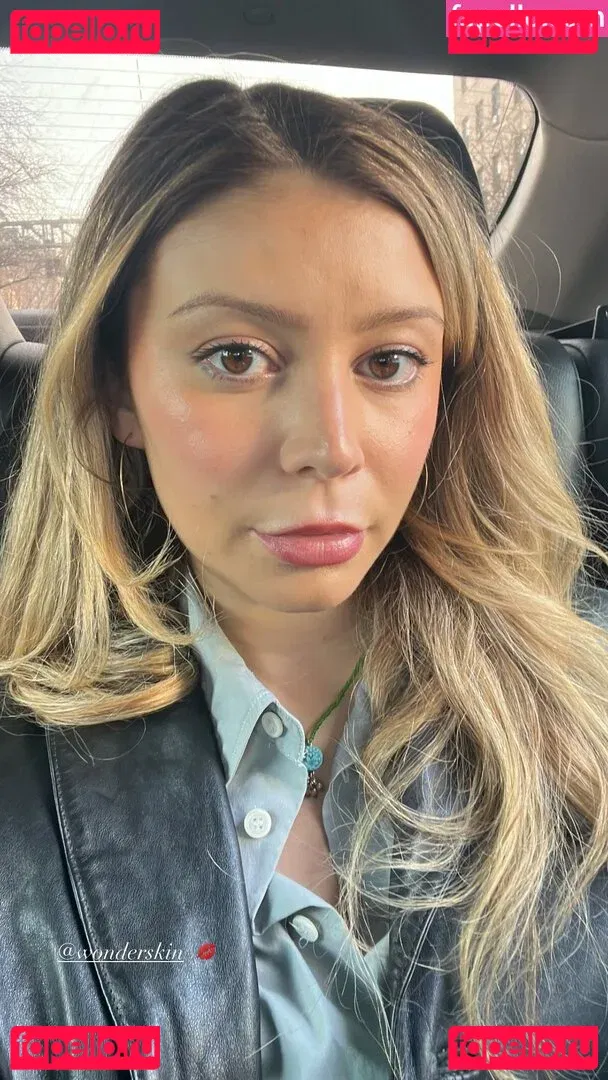 Genevieve Hannelius Onlyfans Photo Gallery 