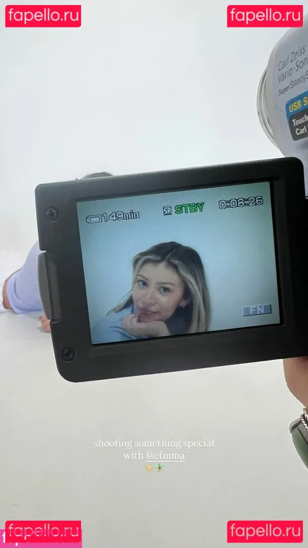 Genevieve Hannelius Onlyfans Photo Gallery 