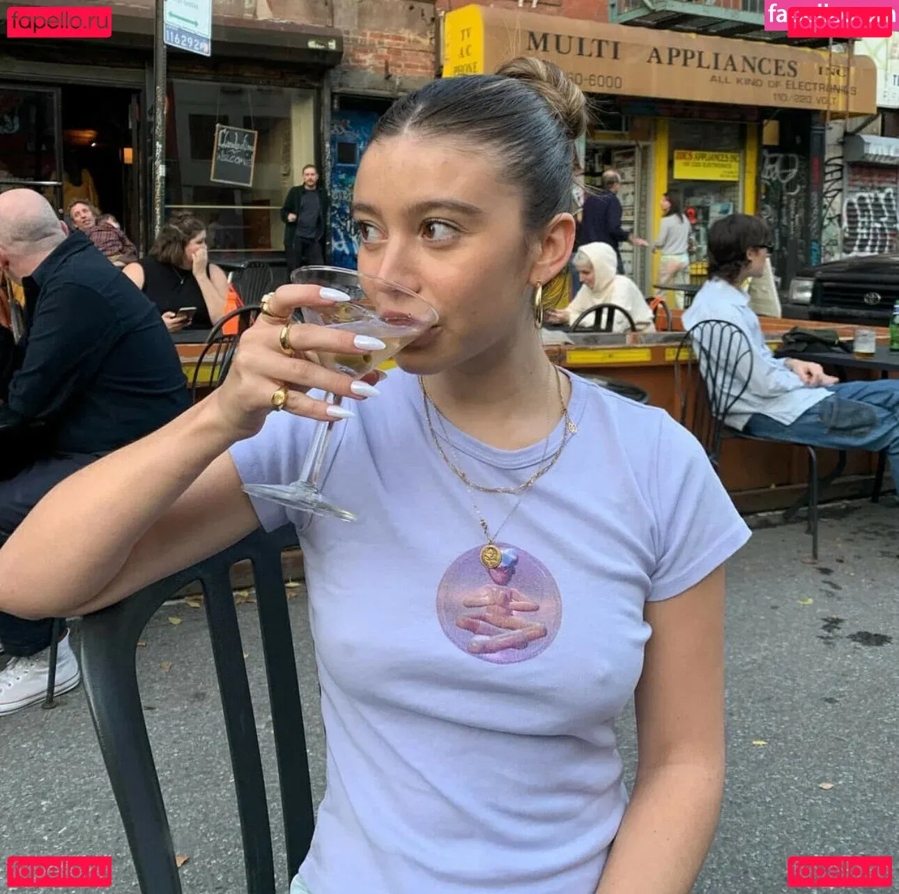 Genevieve Hannelius Onlyfans Photo Gallery 