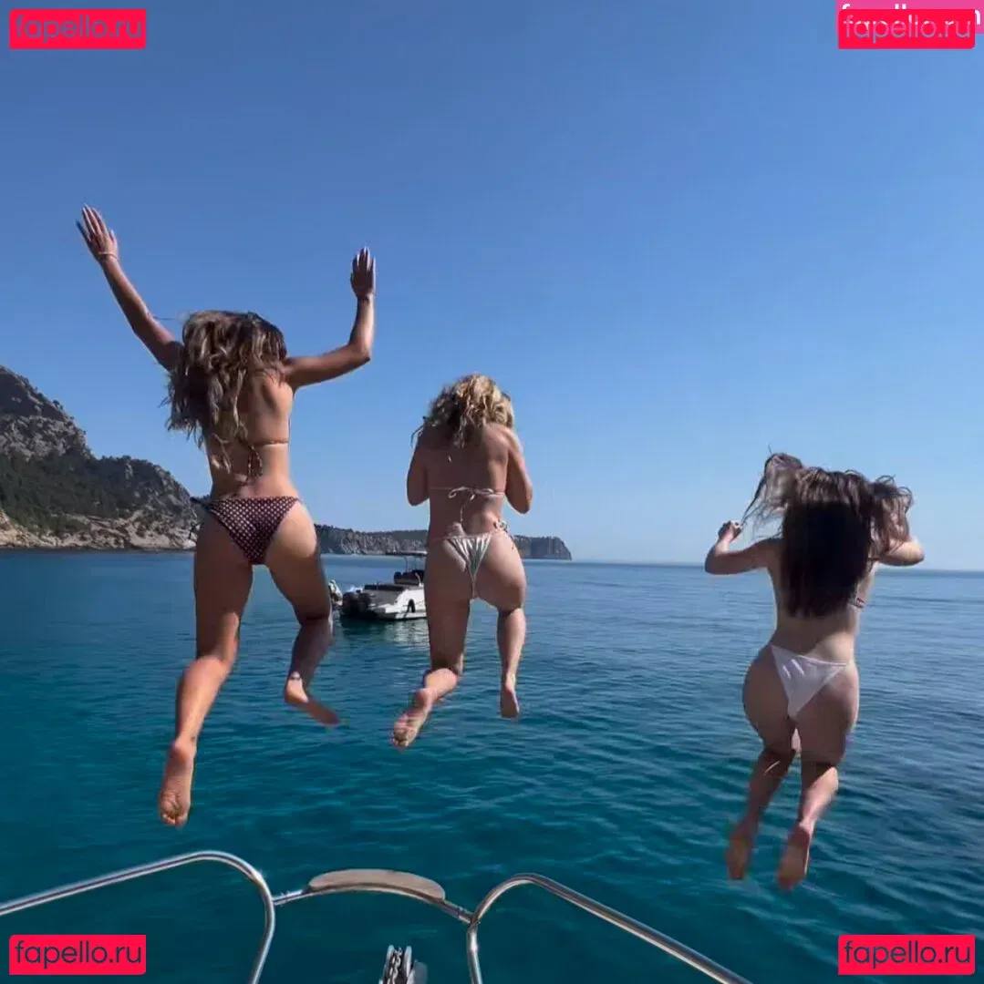 Genevieve Hannelius Onlyfans Photo Gallery 