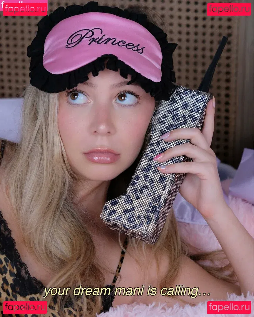 Genevieve Hannelius Onlyfans Photo Gallery 