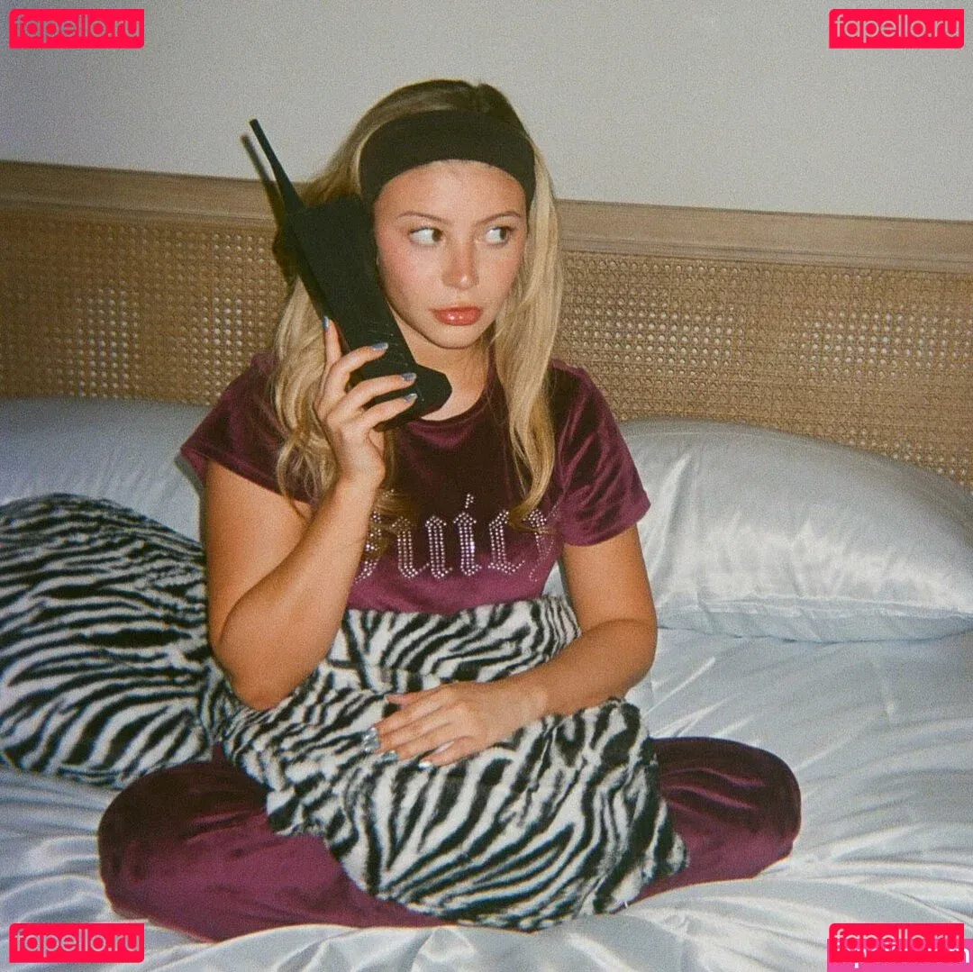 Genevieve Hannelius Onlyfans Photo Gallery 