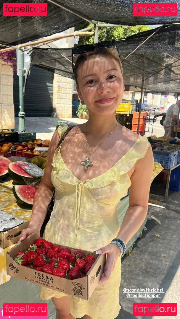 Genevieve Hannelius Onlyfans Photo Gallery 