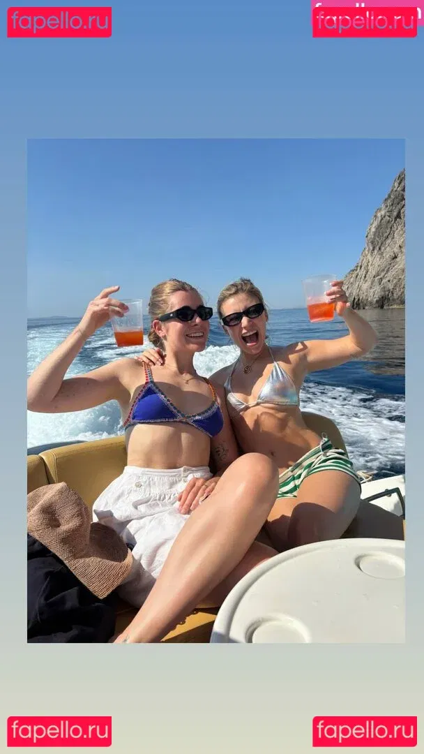 Genevieve Hannelius Onlyfans Photo Gallery 