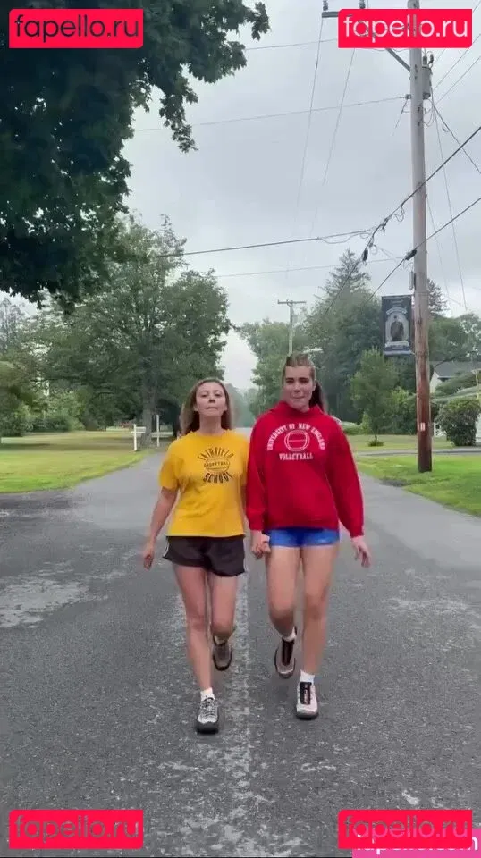 Genevieve Hannelius Onlyfans Photo Gallery 