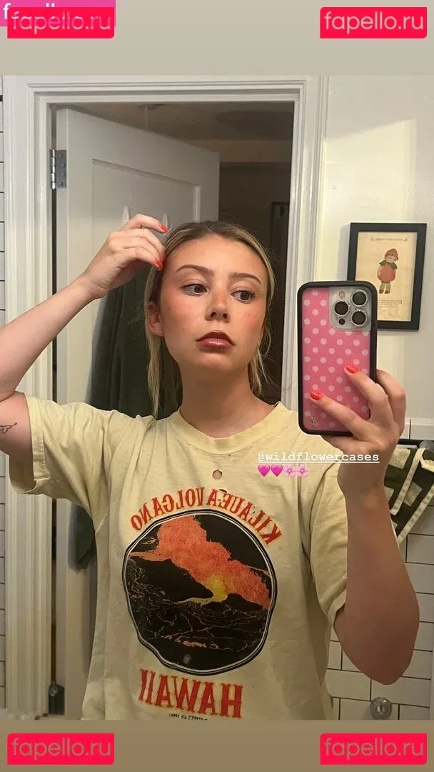 Genevieve Hannelius Onlyfans Photo Gallery 