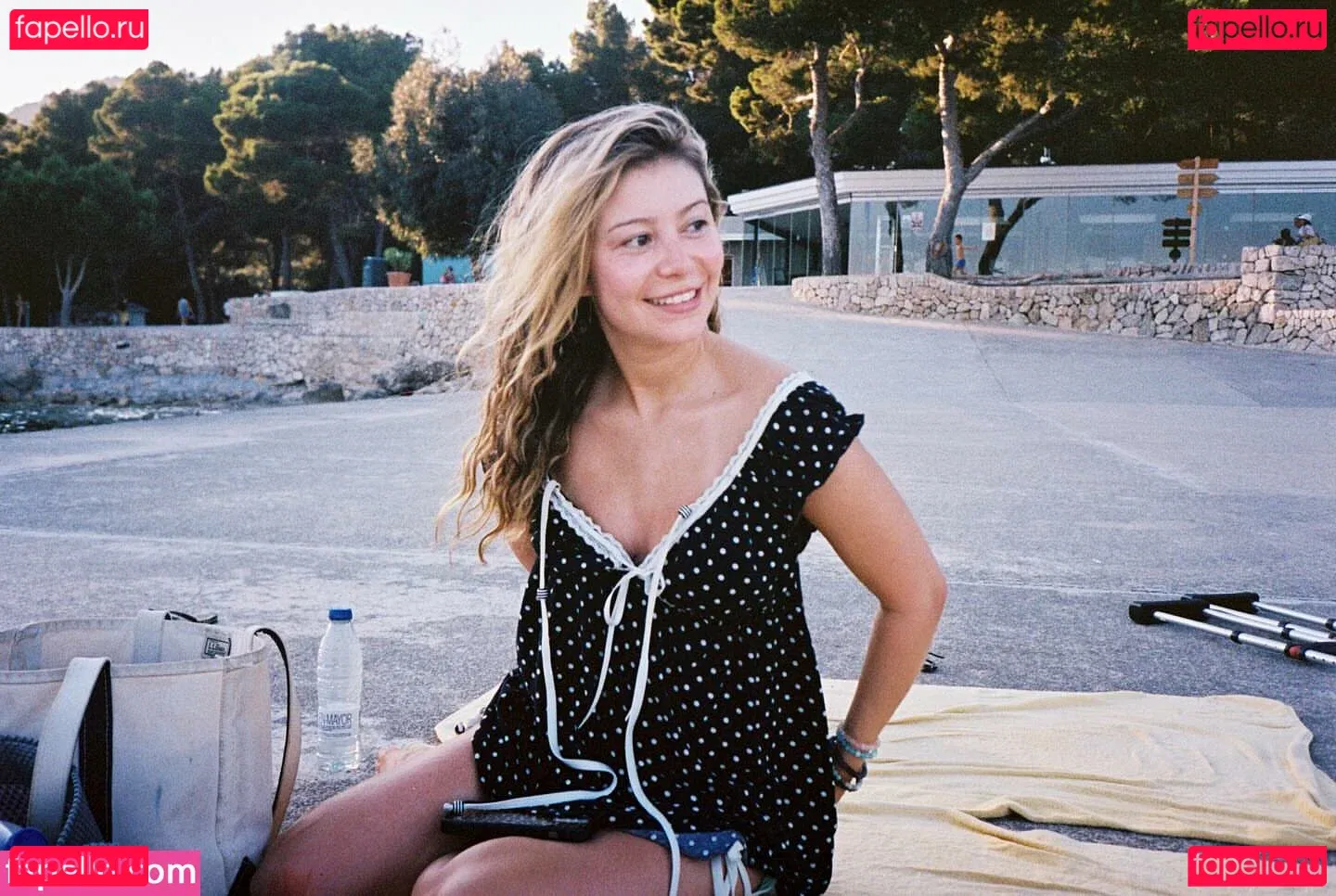 Genevieve Hannelius Onlyfans Photo Gallery 