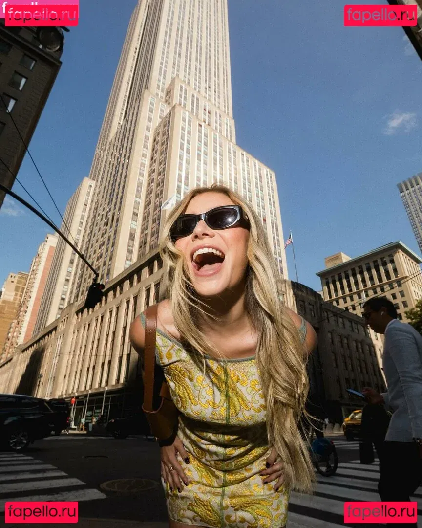 Genevieve Hannelius Onlyfans Photo Gallery 