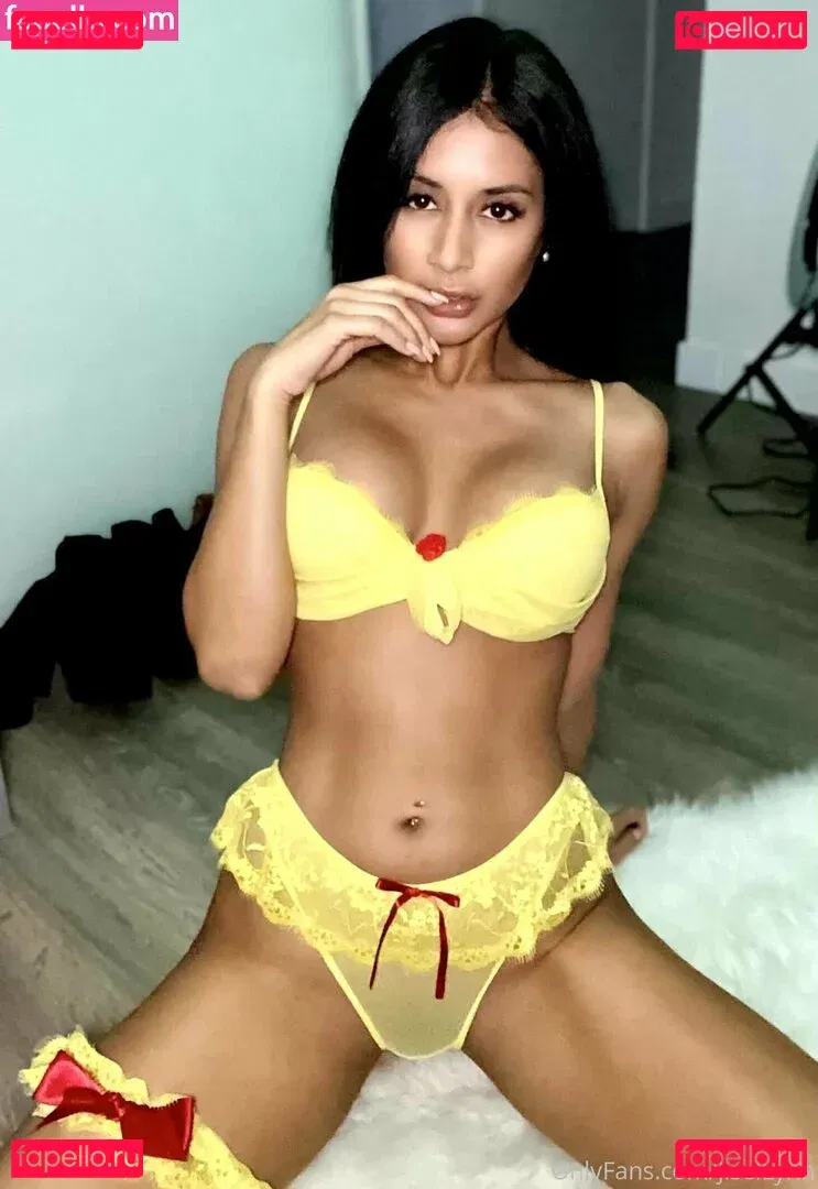 jisellynnfree Onlyfans Photo Gallery 