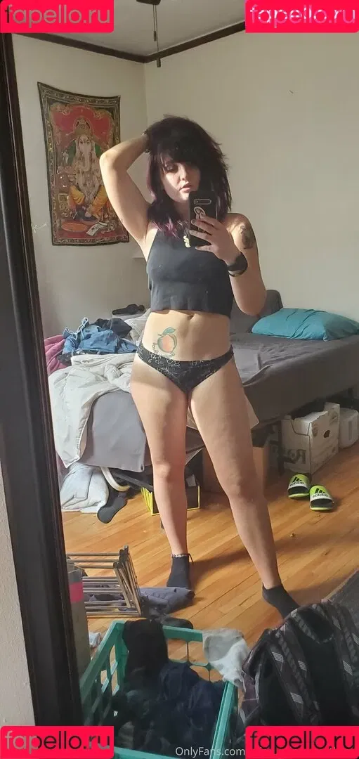 missundercoverthang Onlyfans Photo Gallery 