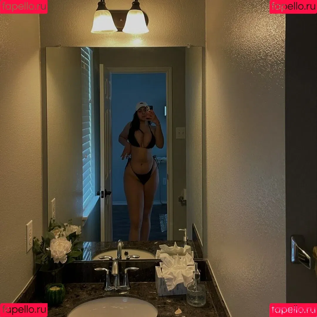 Julitka Tiutiunic Onlyfans Photo Gallery 