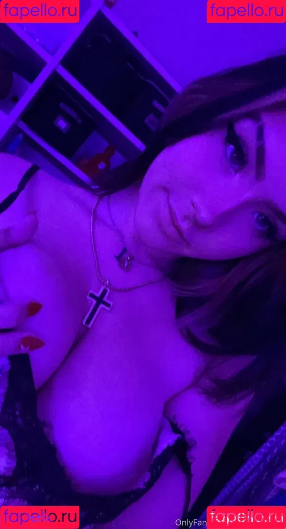 crystallhub Onlyfans Photo Gallery 