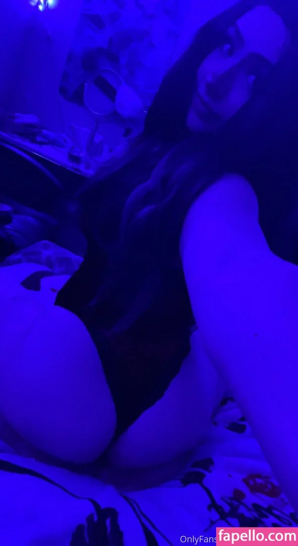 crystallhub Onlyfans Photo Gallery 