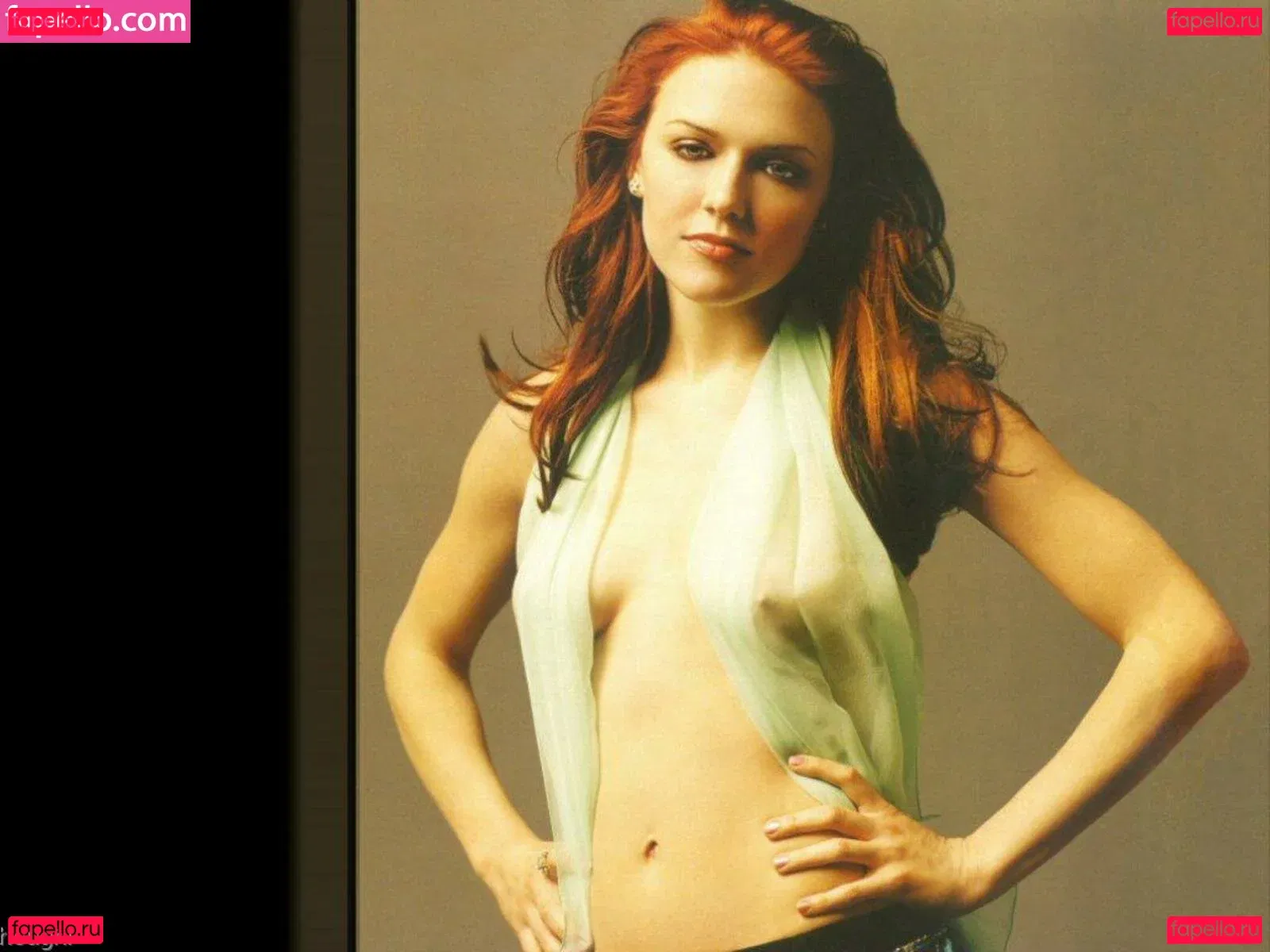 Dominique Swain Onlyfans Photo Gallery 