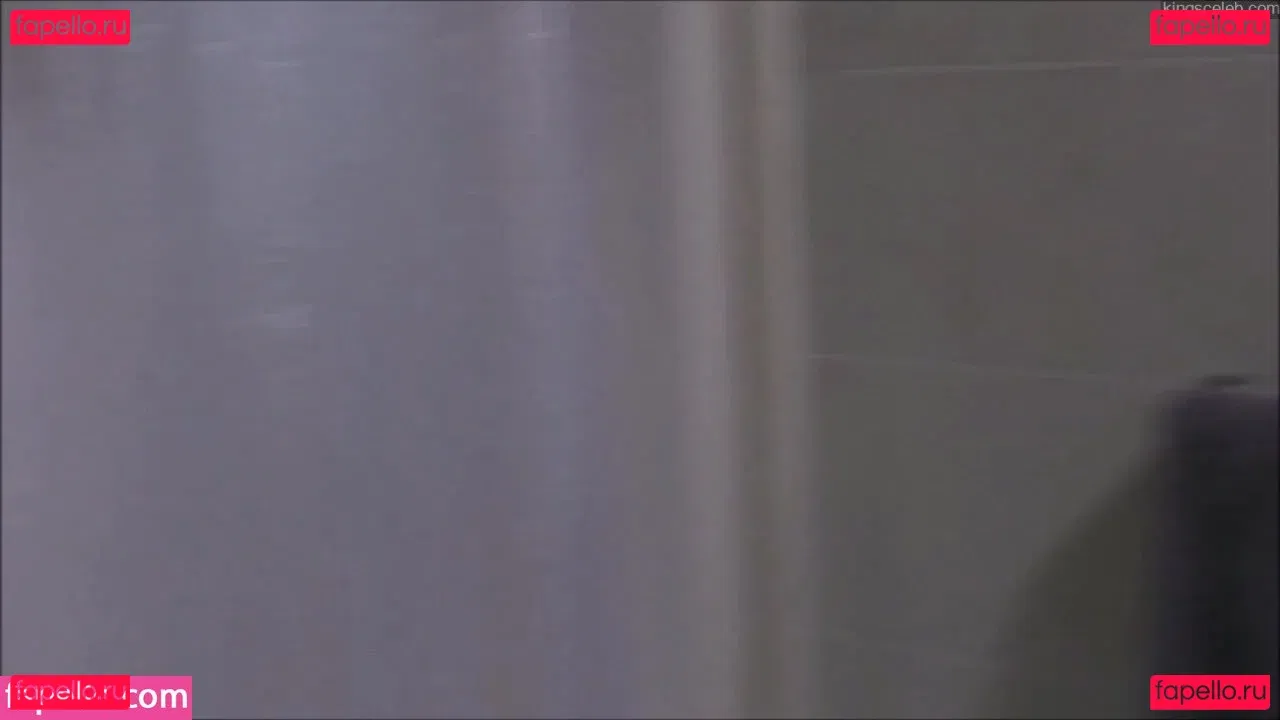 Dominique Swain Onlyfans Photo Gallery 