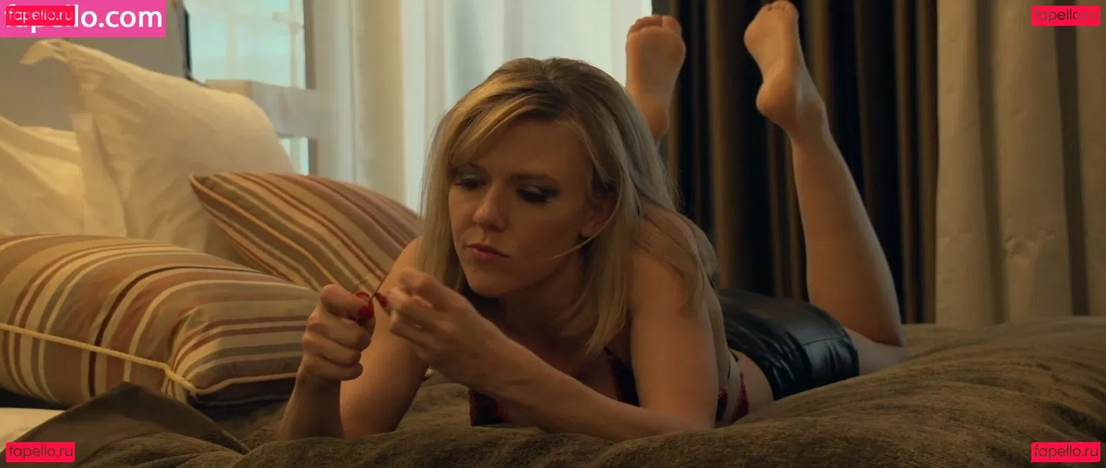 Dominique Swain Onlyfans Photo Gallery 