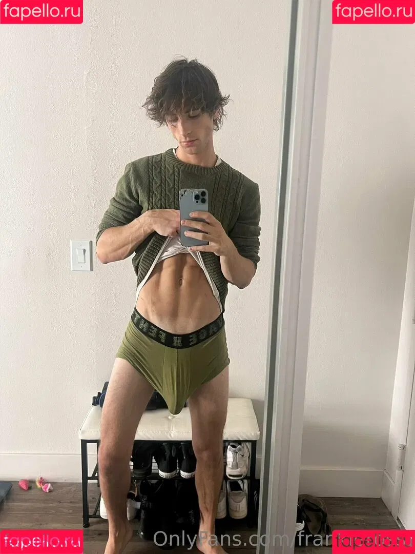 frankierossi Onlyfans Photo Gallery 