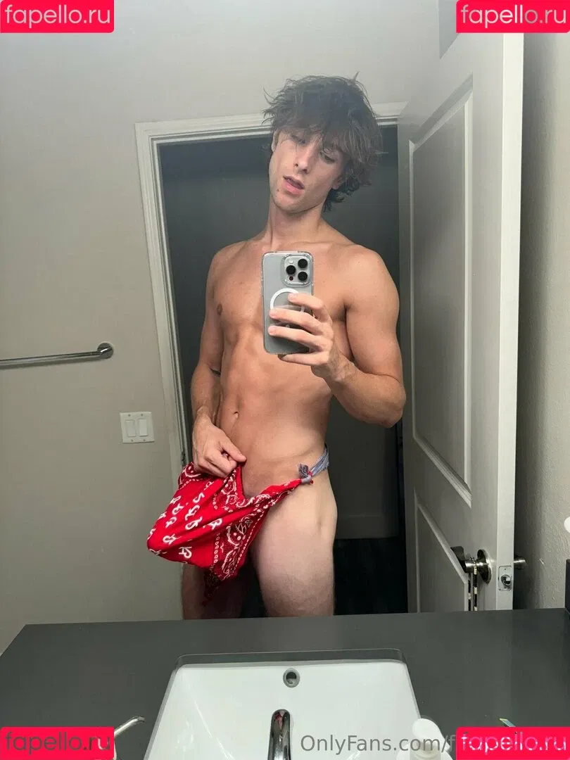 frankierossi Onlyfans Photo Gallery 