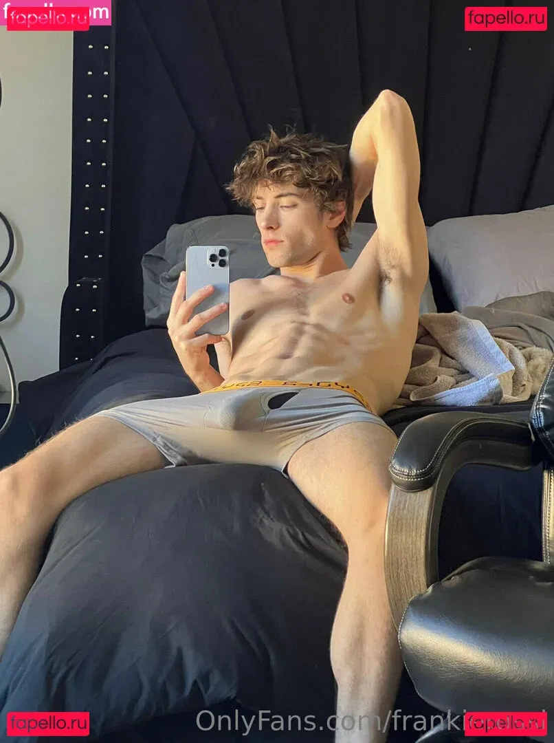 frankierossi Onlyfans Photo Gallery 