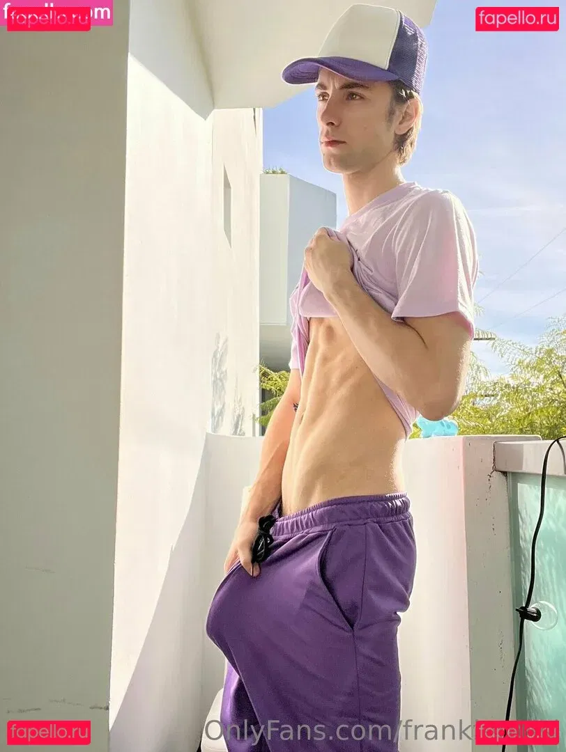 frankierossi Onlyfans Photo Gallery 