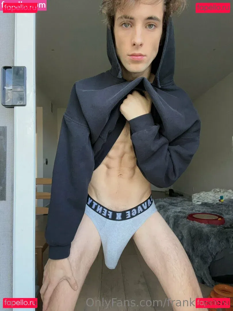 frankierossi Onlyfans Photo Gallery 
