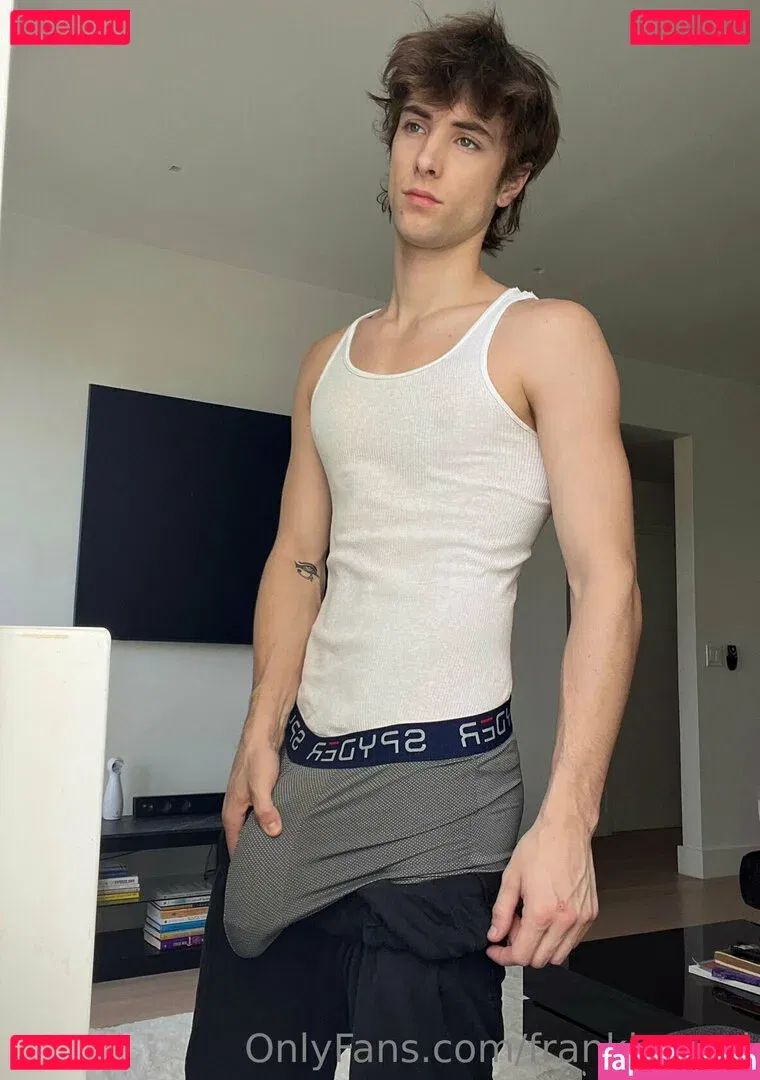 frankierossi Onlyfans Photo Gallery 