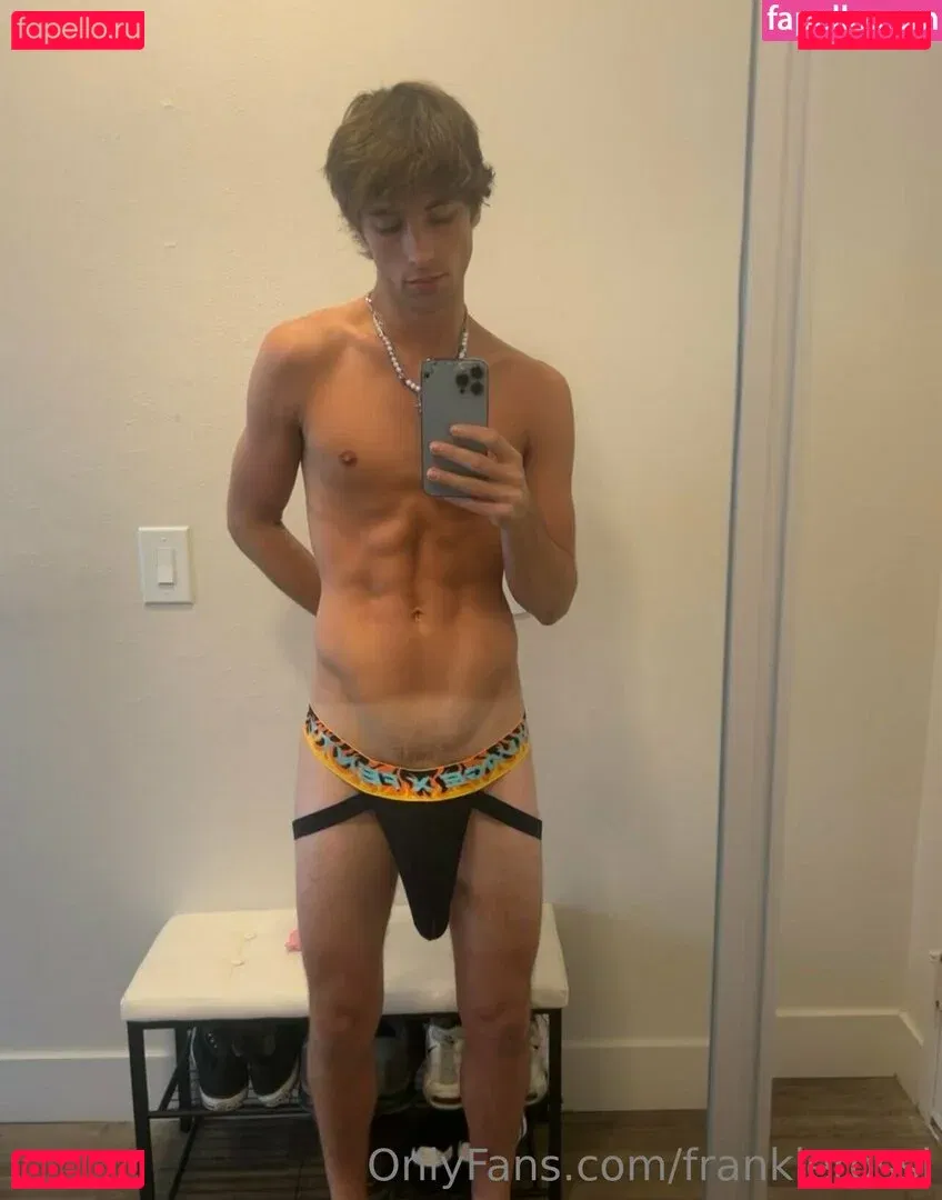 frankierossi Onlyfans Photo Gallery 