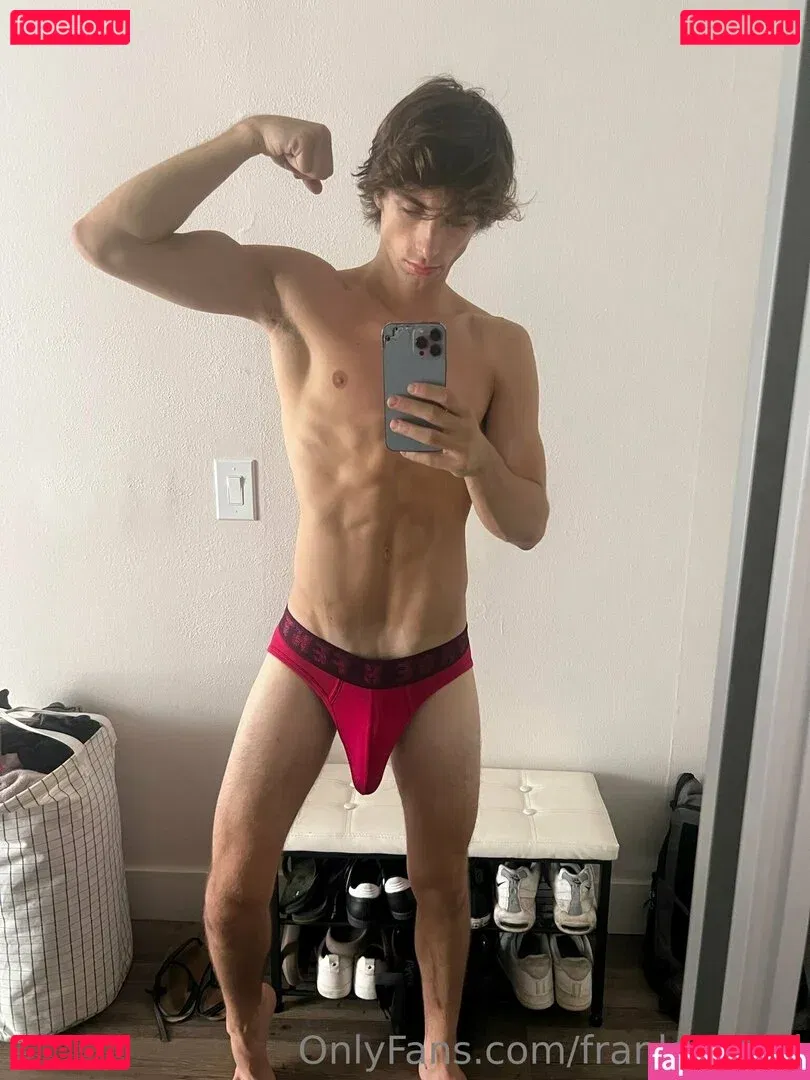 frankierossi Onlyfans Photo Gallery 
