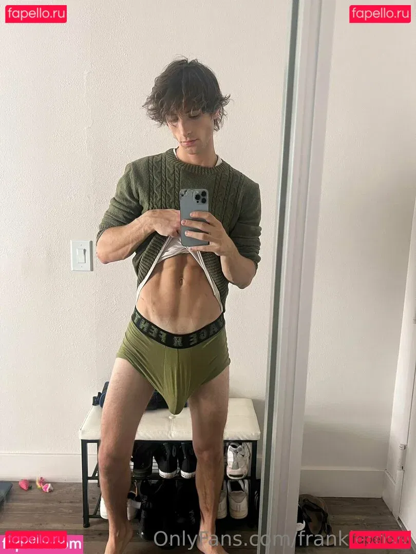 frankierossi Onlyfans Photo Gallery 