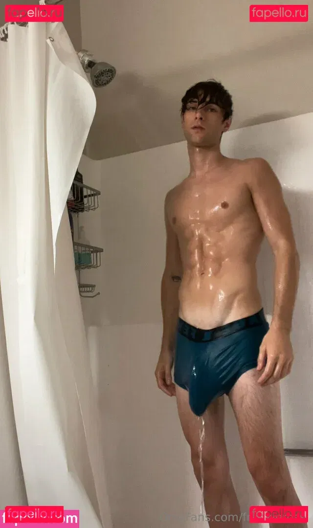 frankierossi Onlyfans Photo Gallery 
