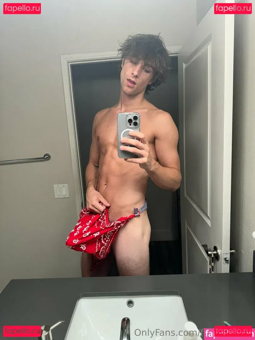 frankierossi Onlyfans Photo Gallery 