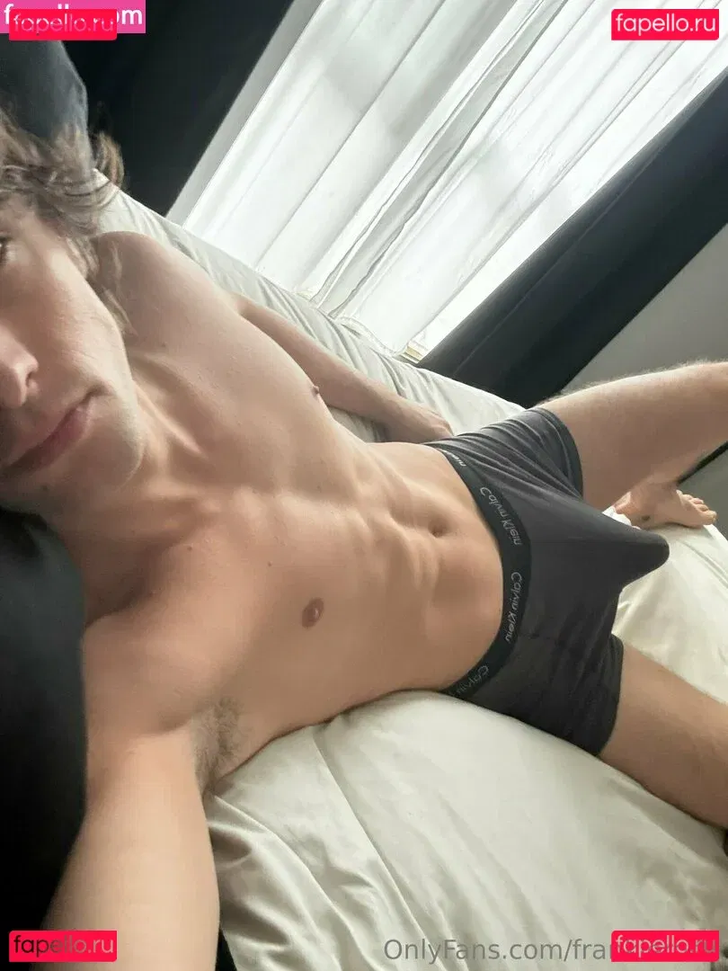 frankierossi Onlyfans Photo Gallery 