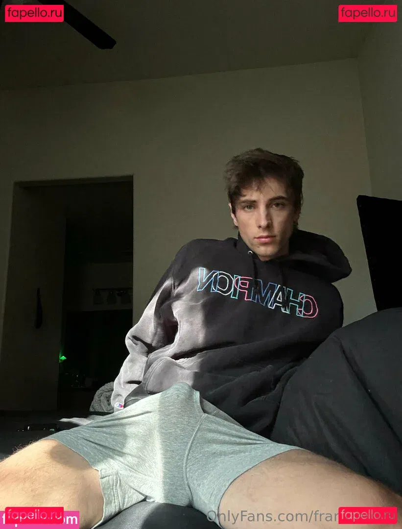 frankierossi Onlyfans Photo Gallery 