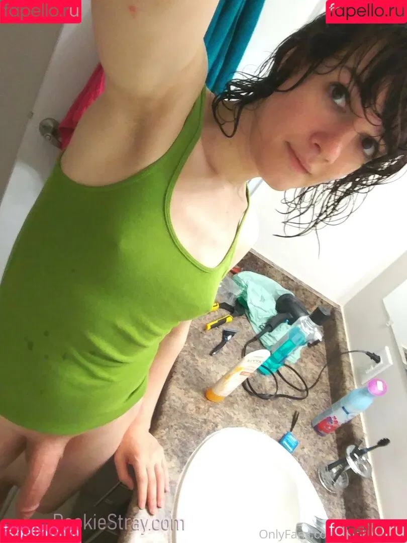 rookiestray Onlyfans Photo Gallery 