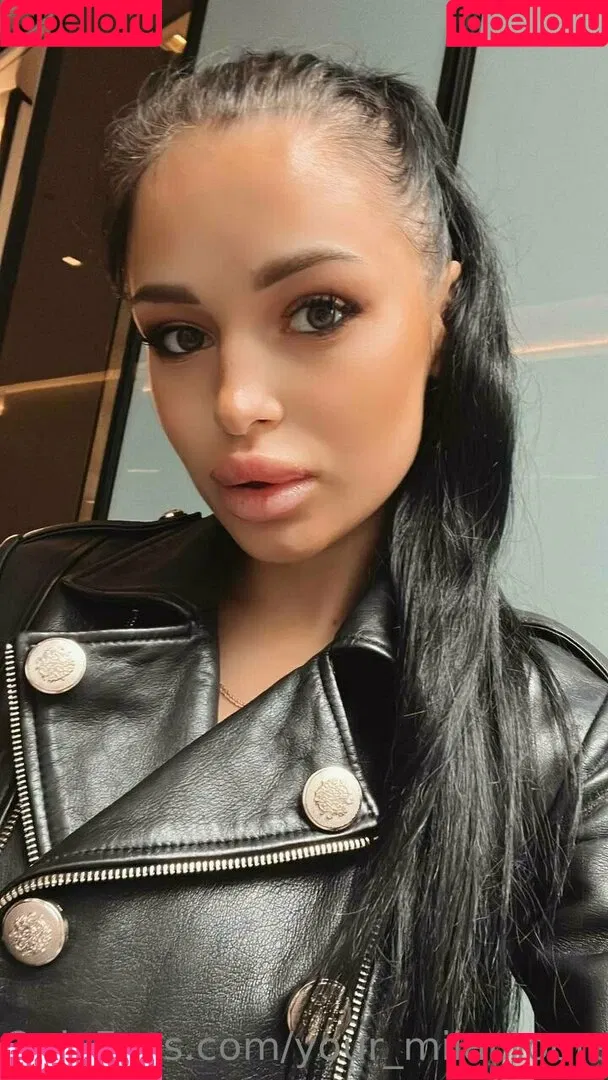 your_milamoore Onlyfans Photo Gallery 